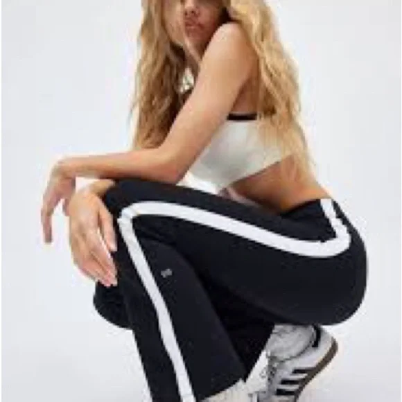 Urban Outfitters sporty track pants - Picture 1 of 9